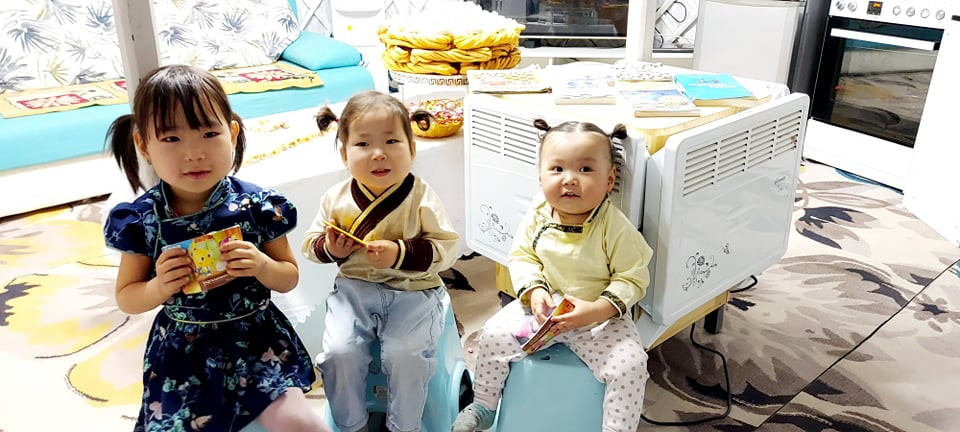 Families go coal-free in Mongolia